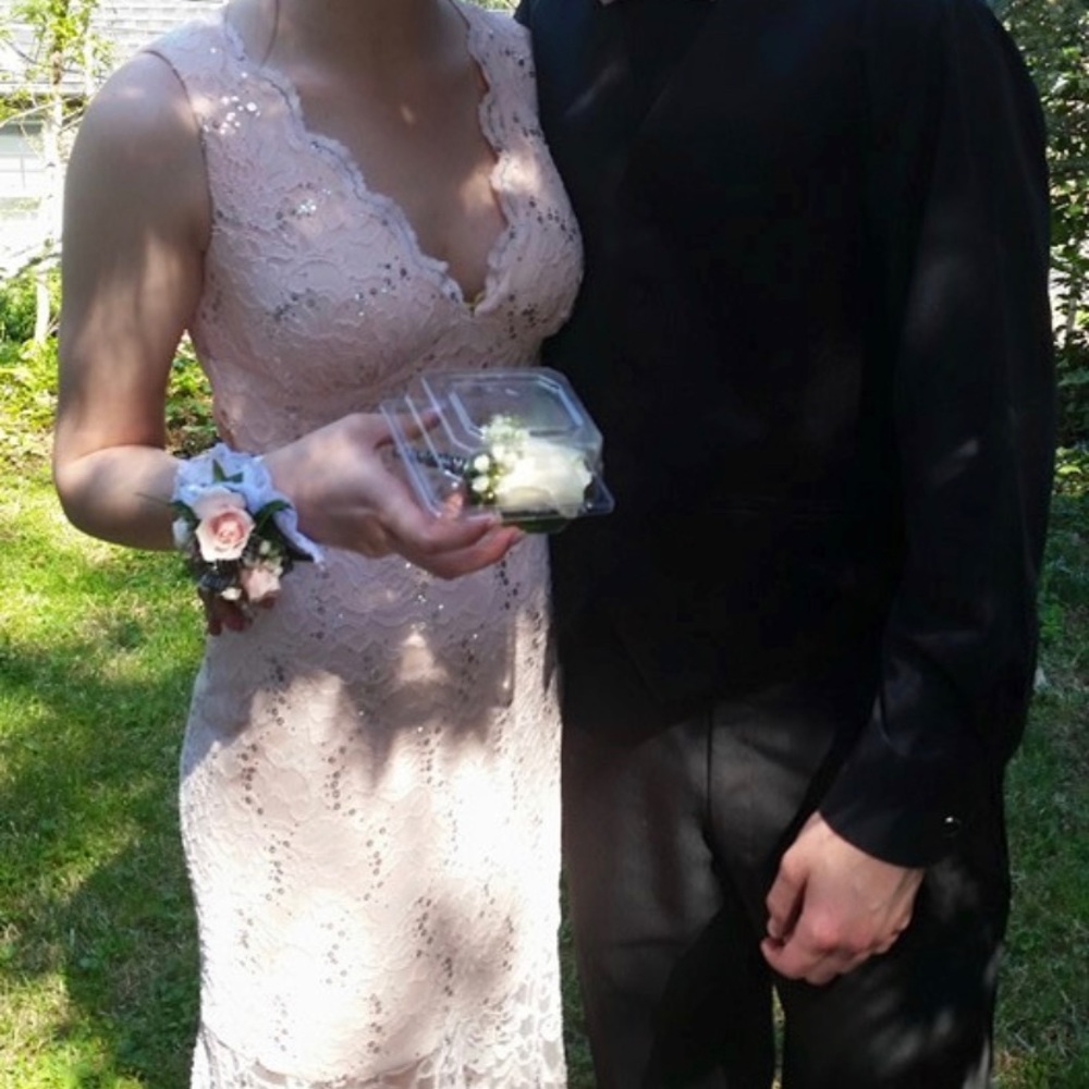 Prom Dress - Picture 1 of 6